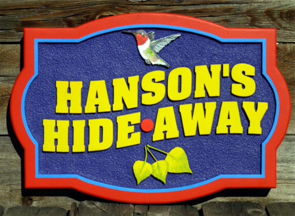 hanson's hideaway residence sign